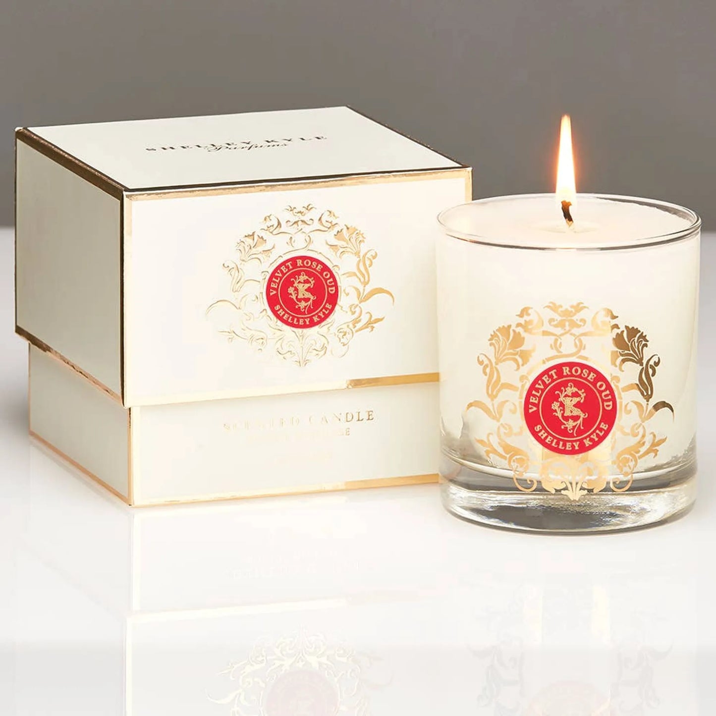 Classic Velvet Rose Oud Candle
